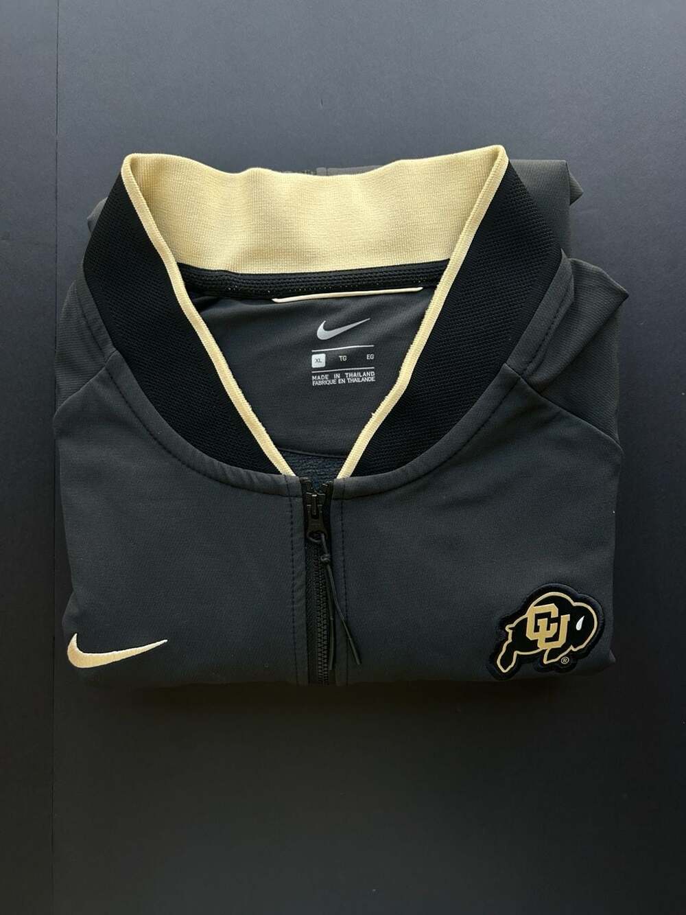 Nike Colorado Buffaloes Jacket Size XL Black Gold Full Zip Bomber